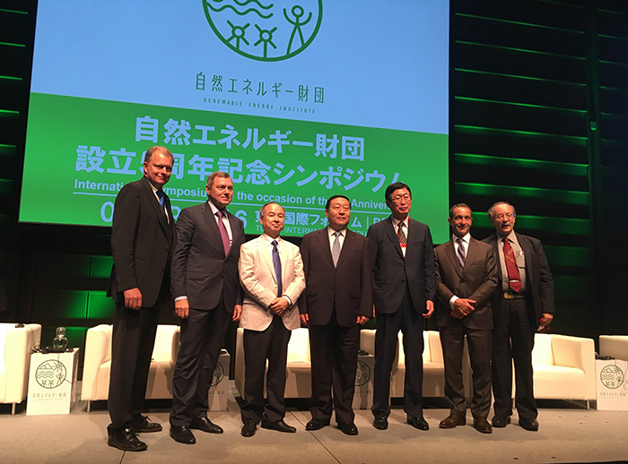 財団設立5周年シンポジウムで、中国、ロシア、韓国の電力業界のトップが参加するセッションを開催