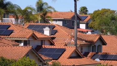 世界をリードするカリフォルニアの建築脱炭素政策：太陽光発電＋蓄電池設置義務の進展　